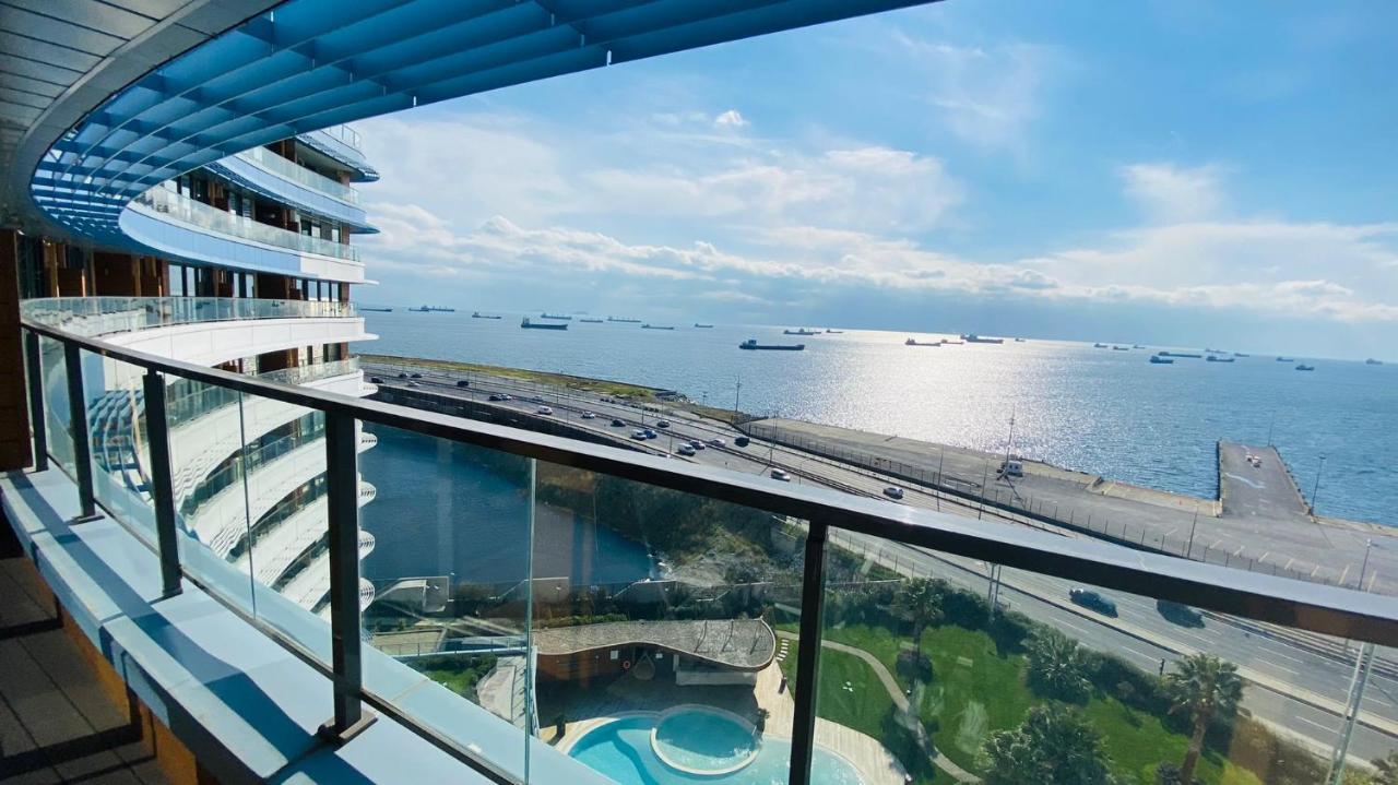 Luxury 2 Room Suite Apartment With Seaview In Center Стамбул Екстер'єр фото